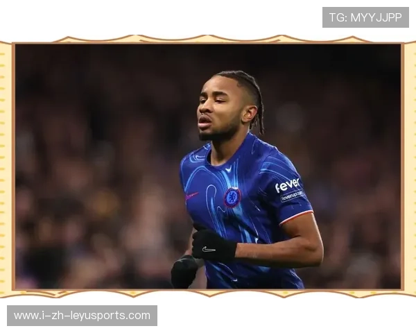 切尔西边路快攻成型，恩昆库插上挑射得手